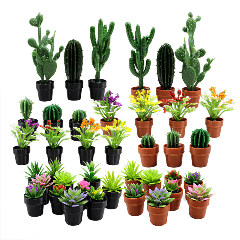 Succulent Set - 8 قطع من النباتات البلاستيكية المصغرة